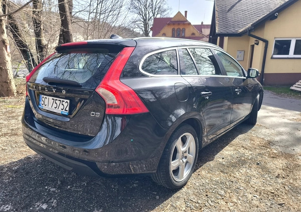 Volvo V60 cena 30200 przebieg: 376443, rok produkcji 2011 z Wisła małe 79